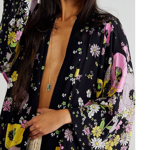 Hidden Hills Maxi Kimono Floral Printed 